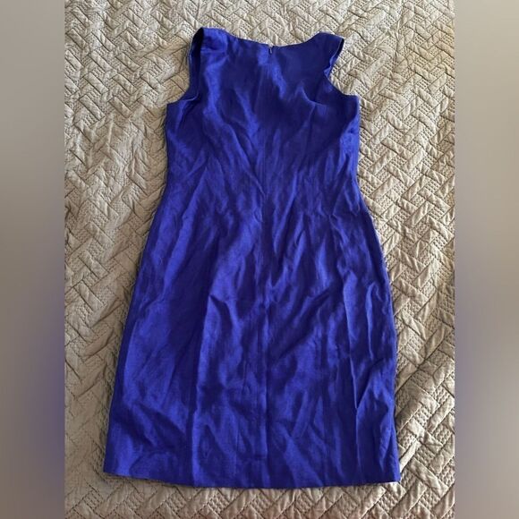 Preview Collection Sleeveless Dress 6 - Picture 2 of 4